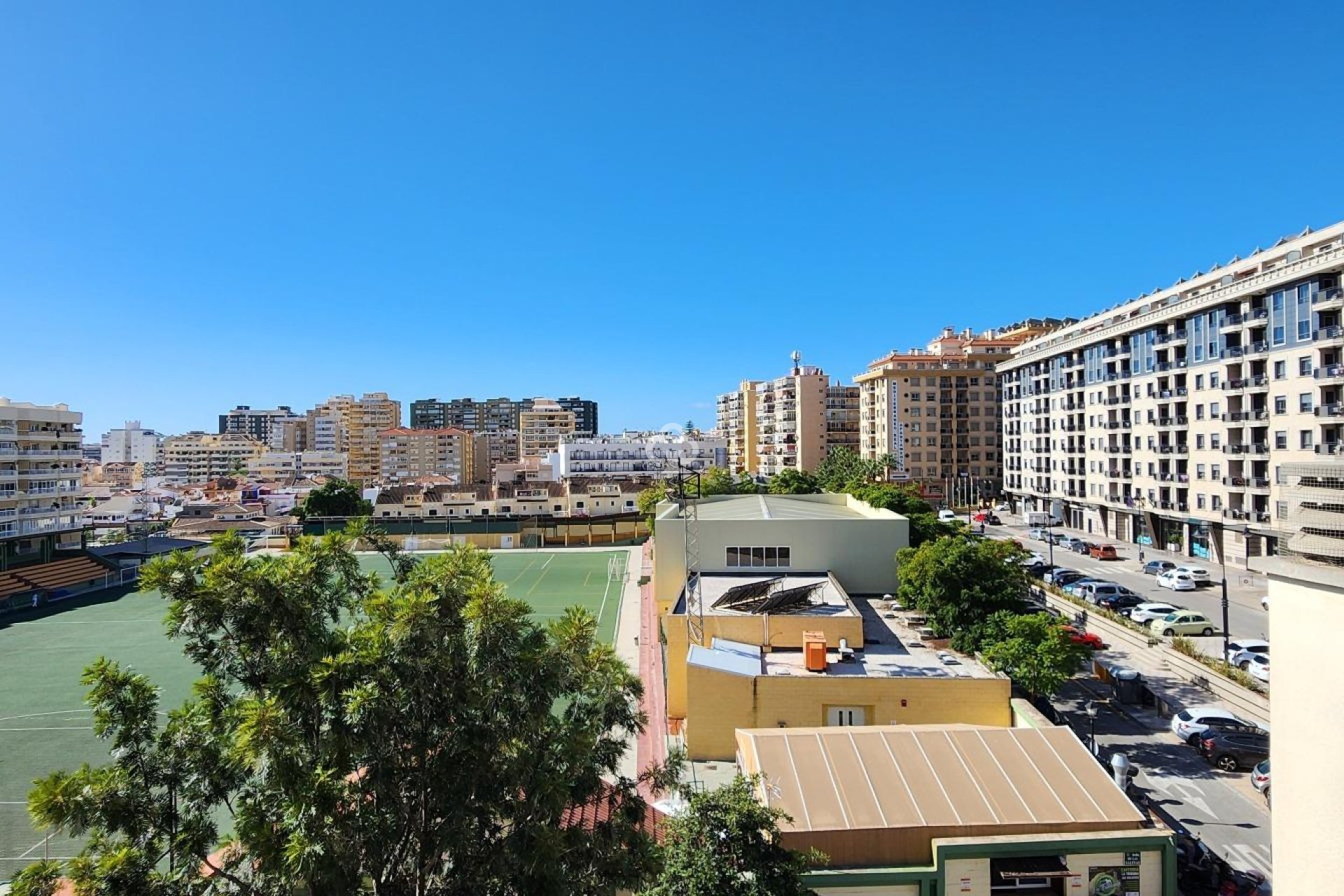 Alquiler a largo plazo - Ático -
Fuengirola - Los Boliches