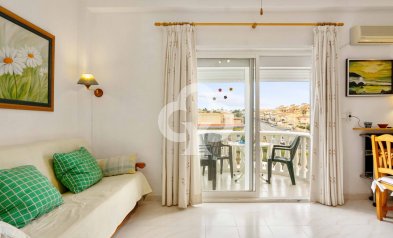 Apartamento / piso - Reventa - Orihuela Costa -
                Villamartín