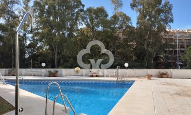 Apartamento - Reventa -
            Fuengirola - Sp200-2538