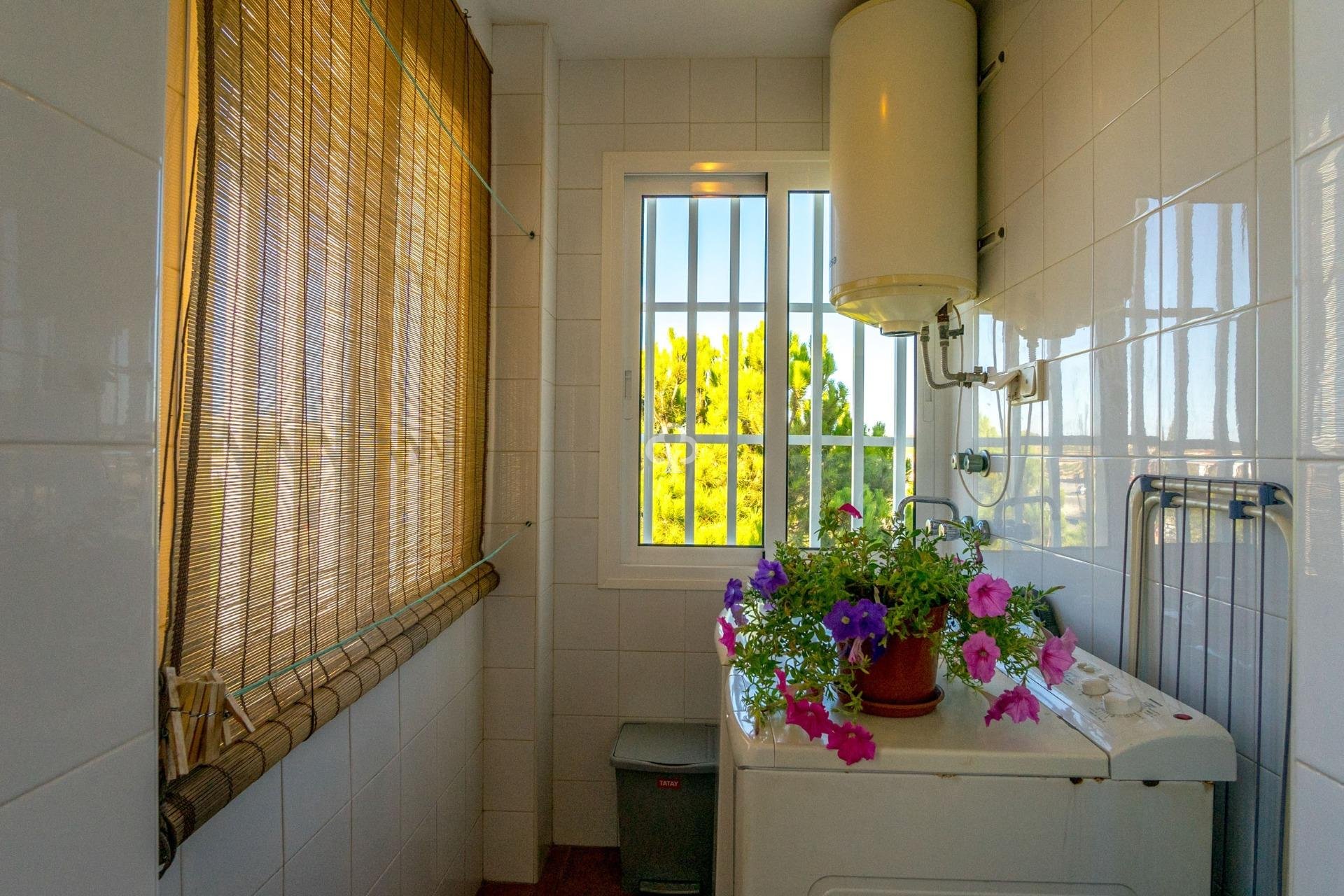 Återförsäljning - Apartment -
Dehesa de campoamor - Campoamor