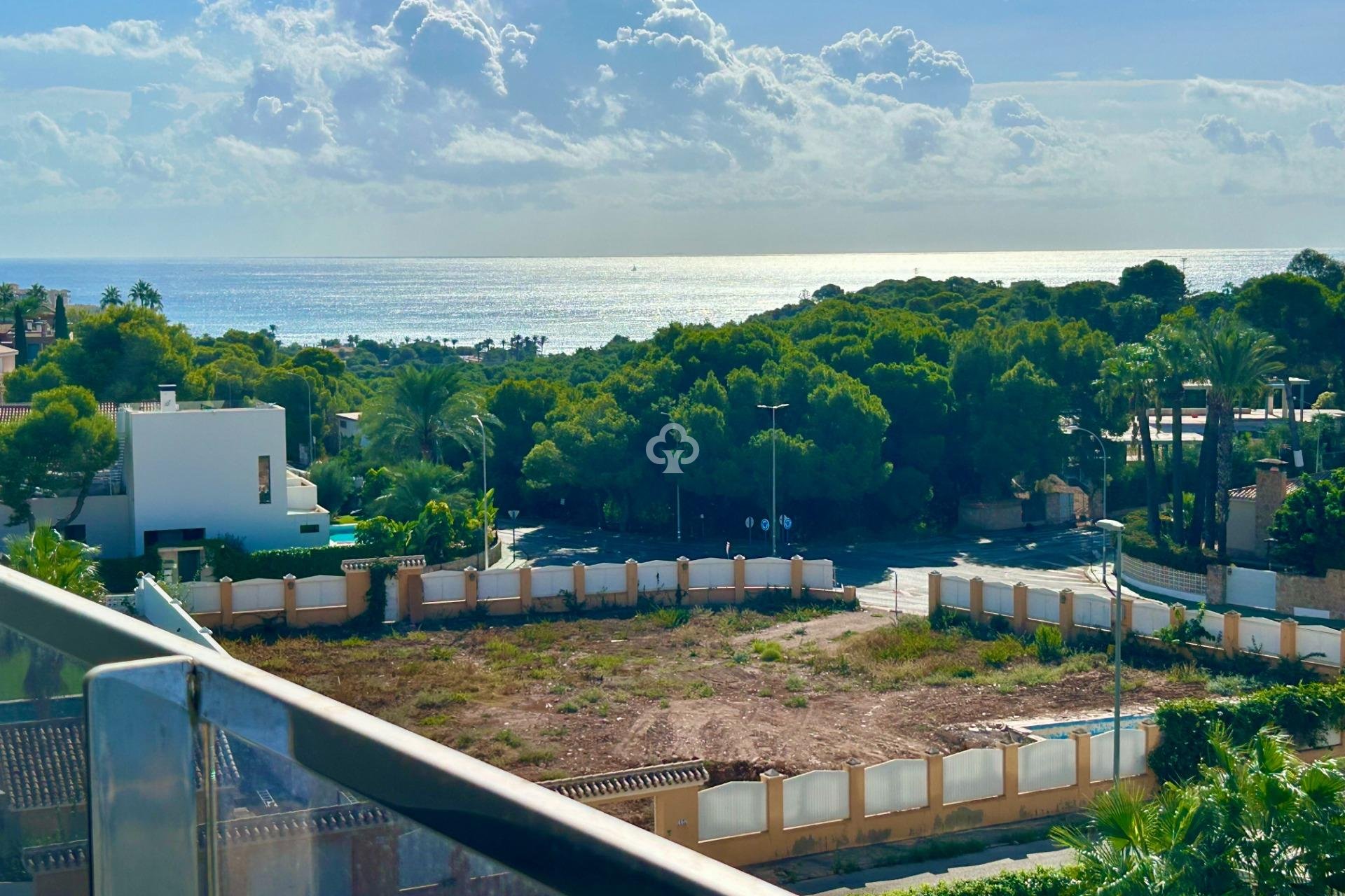 Återförsäljning - Apartment -
Dehesa de campoamor - Campoamor