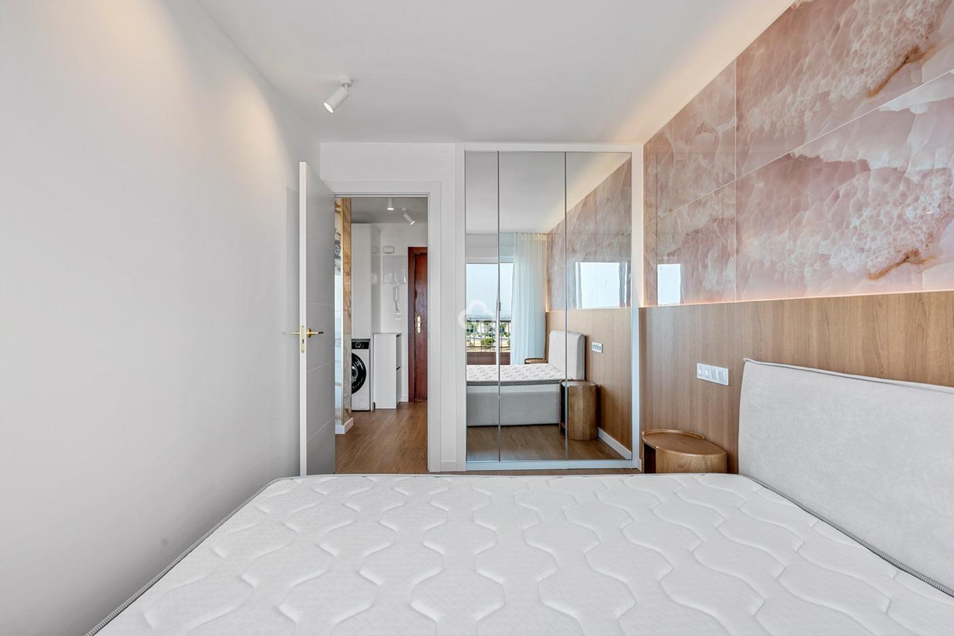 Återförsäljning - Apartment -
Torrevieja - Punta Prima