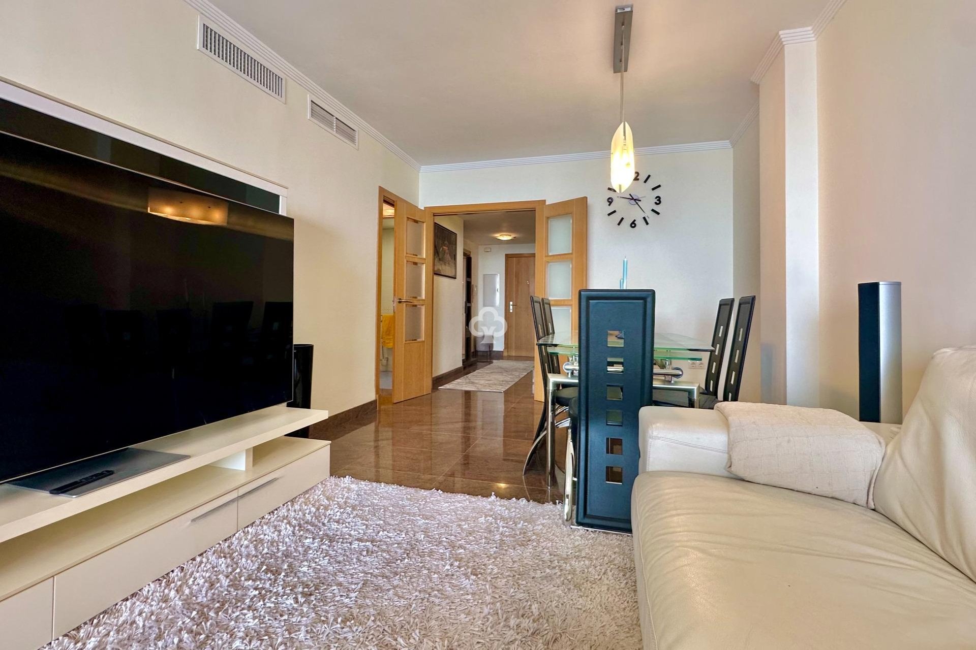 Återförsäljning - Ático Dúplex -
Fuengirola - Carvajal