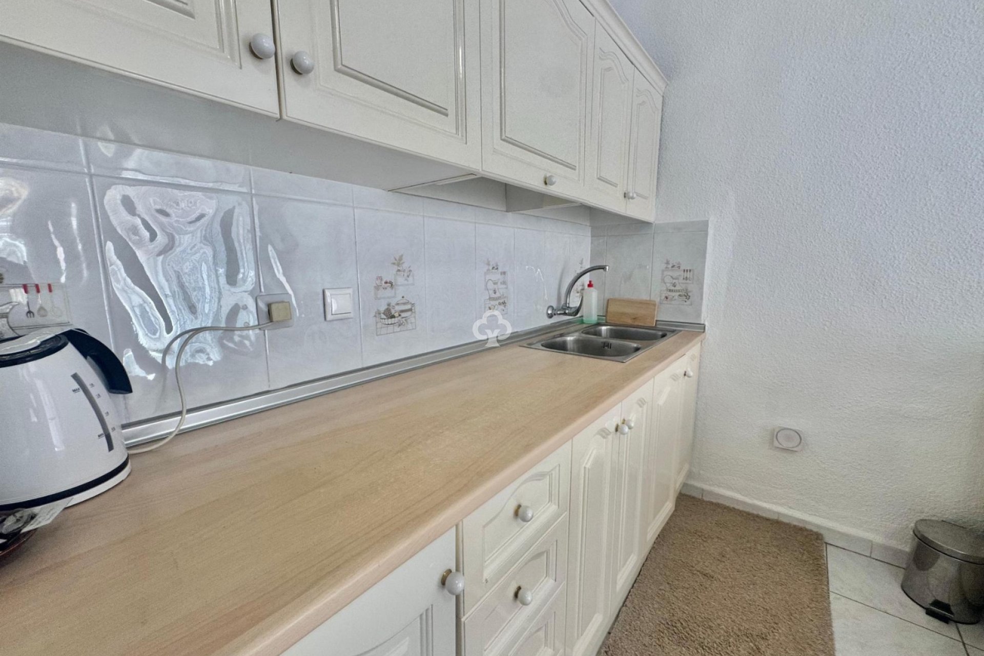 Återförsäljning - Bungalow -
Torrevieja - 03184