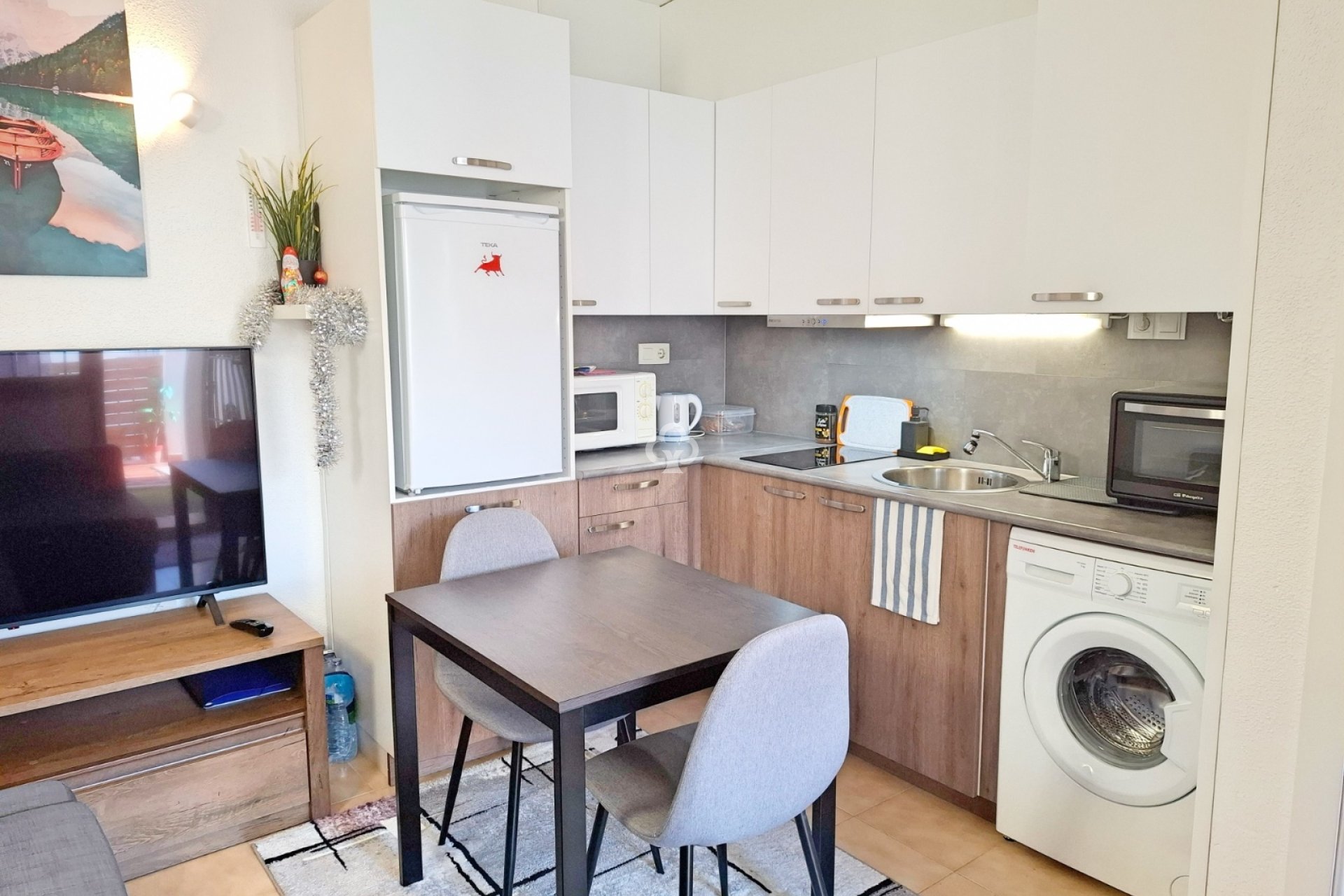 Återförsäljning - Bungalow -
Torrevieja - Los balcones