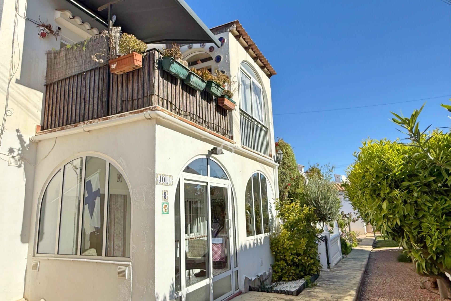 Återförsäljning - Bungalow -
Torrevieja - Los balcones