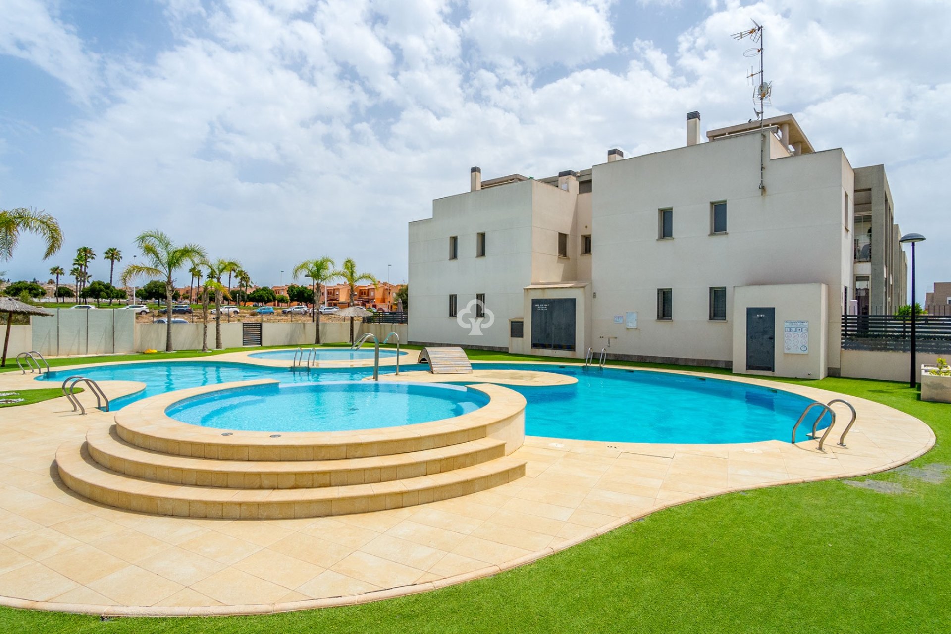 Återförsäljning - Bungalow -
Torrevieja - Nueva Torrevieja - Aguas Nuevas