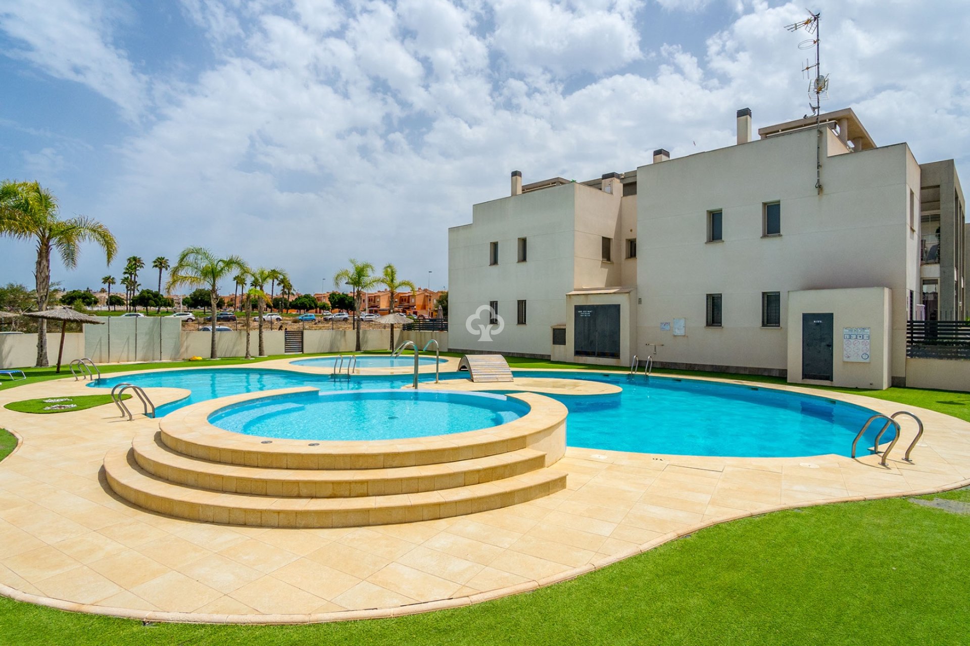 Återförsäljning - Bungalow -
Torrevieja - Nueva Torrevieja - Aguas Nuevas