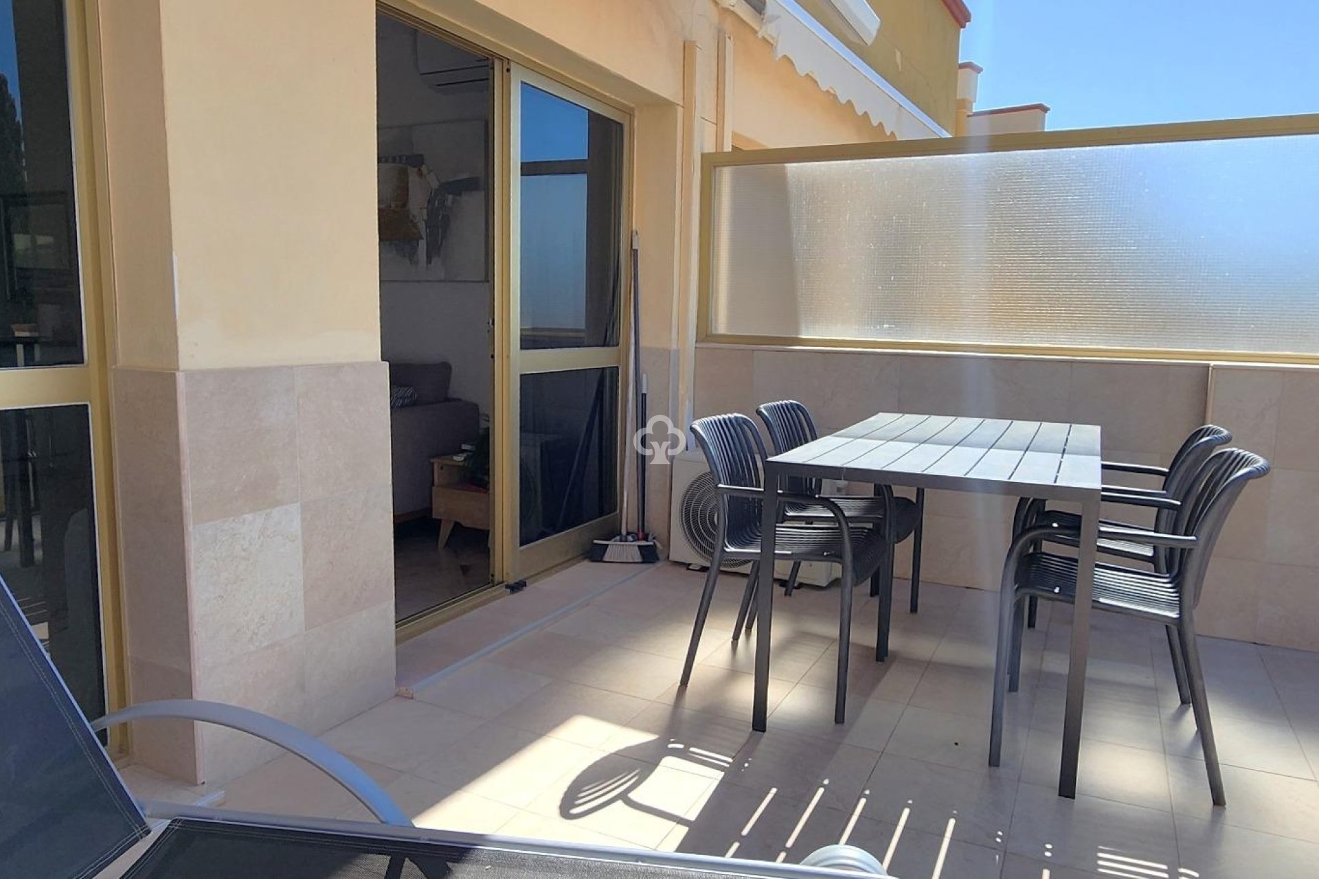 Återförsäljning - Etta -
Marbella - Romana Playa