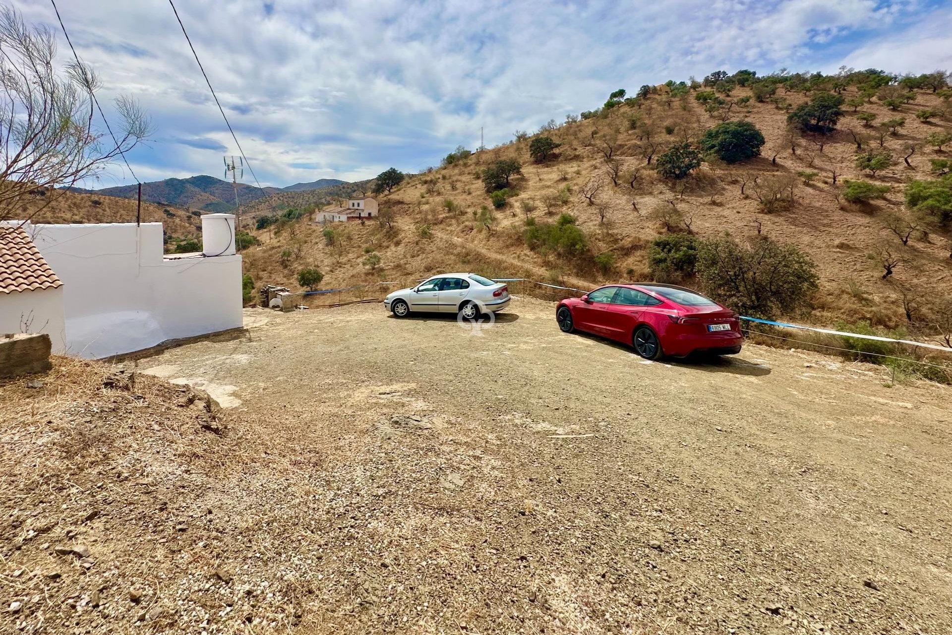 Återförsäljning - Finca rústica -
Almogia - South of spain