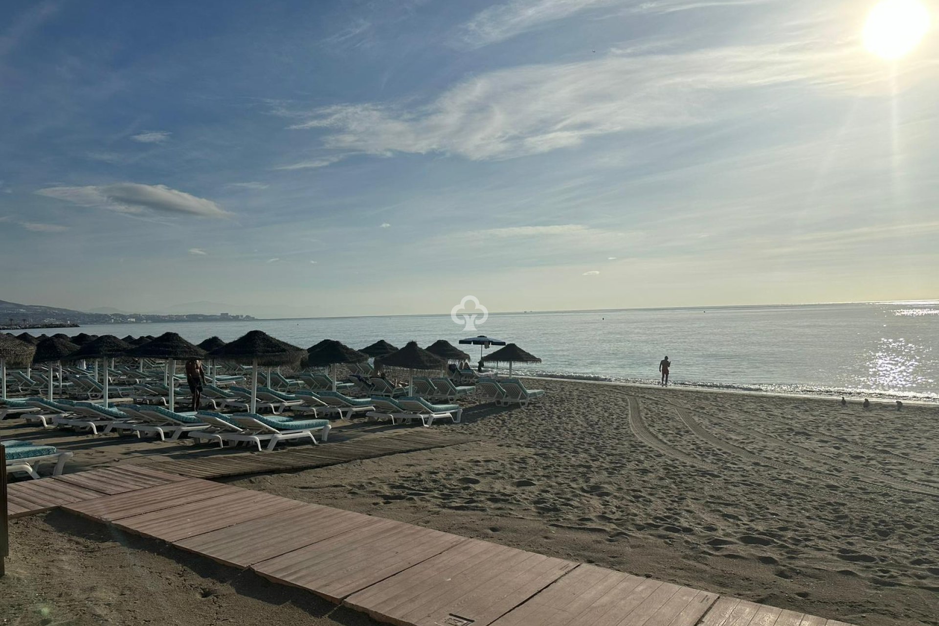 Återförsäljning - Lägenhet -
Fuengirola - 1ª Línea de playa