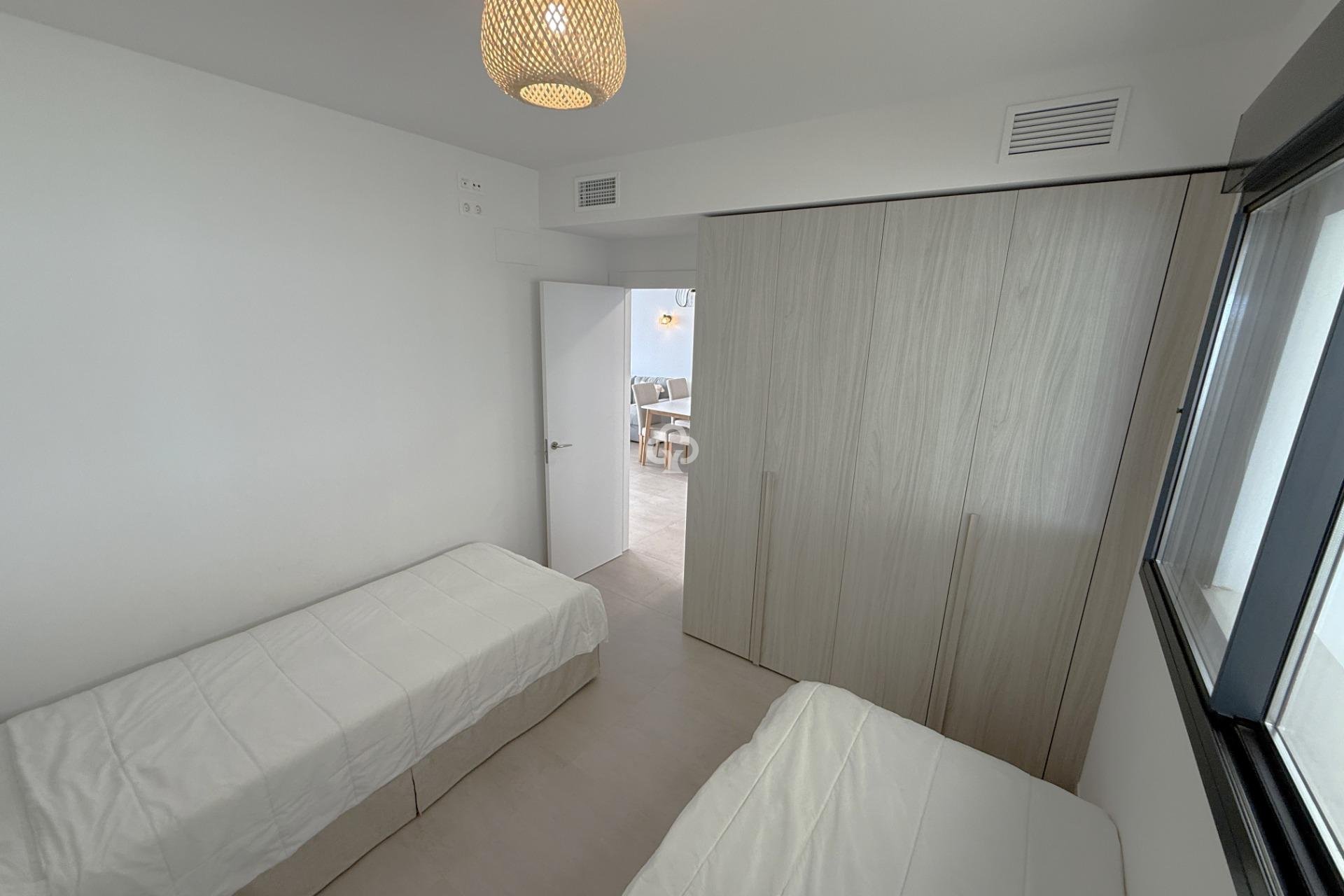 Återförsäljning - Lägenhet -
Fuengirola - Carvajal