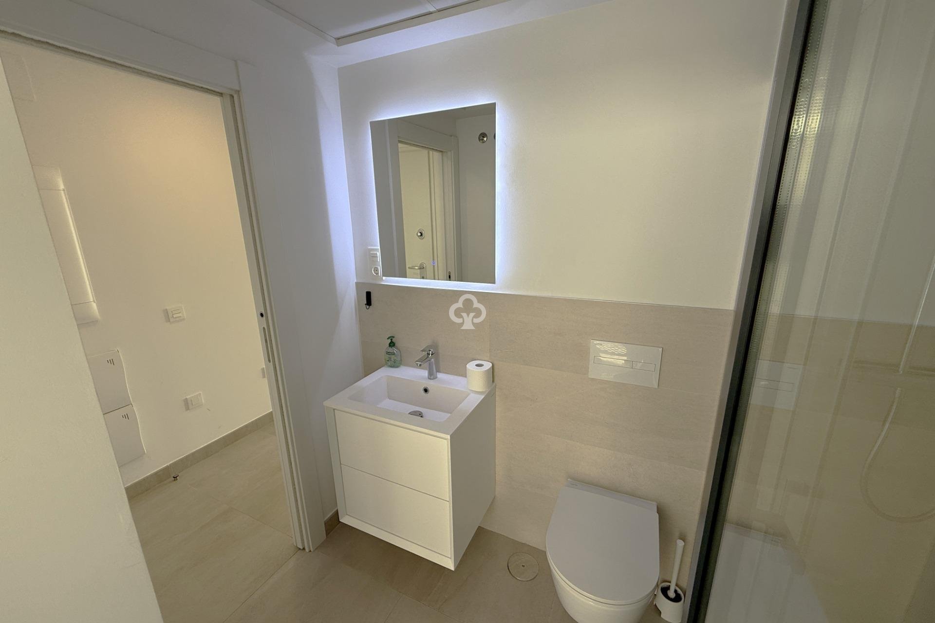 Återförsäljning - Lägenhet -
Fuengirola - Carvajal