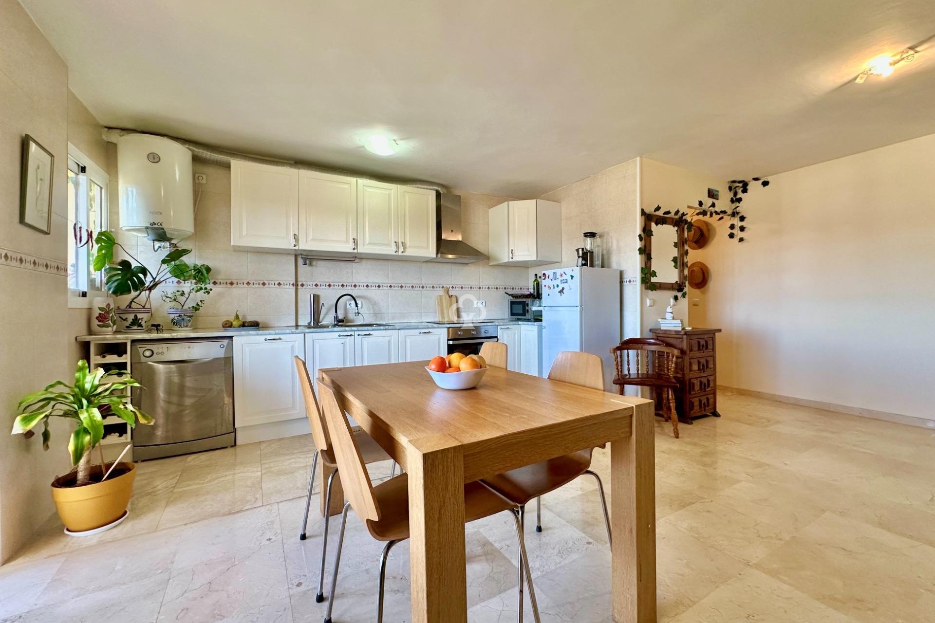 Återförsäljning - Lägenhet -
Fuengirola - Los Pacos