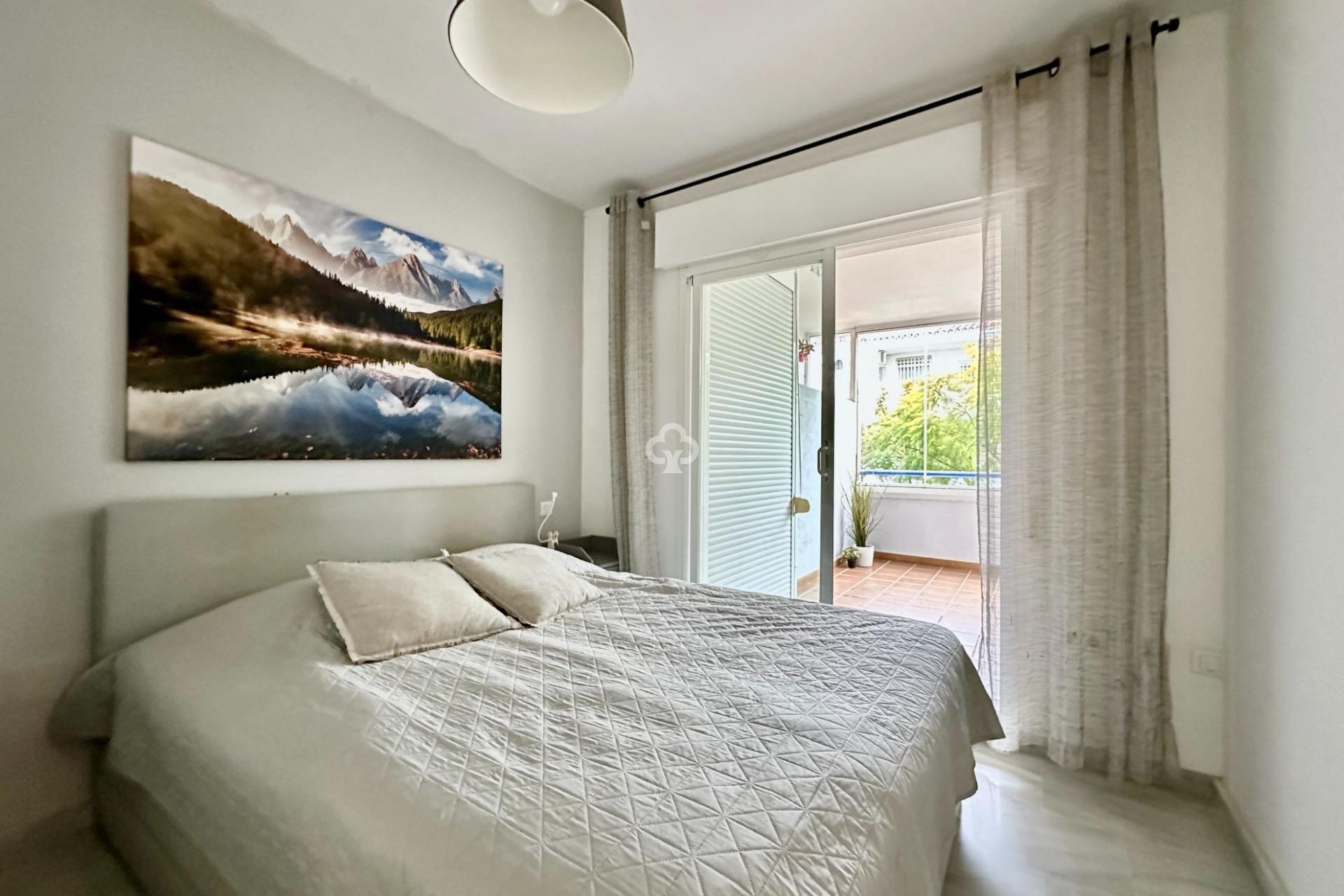 Återförsäljning - Lägenhet -
Fuengirola - Los Pacos