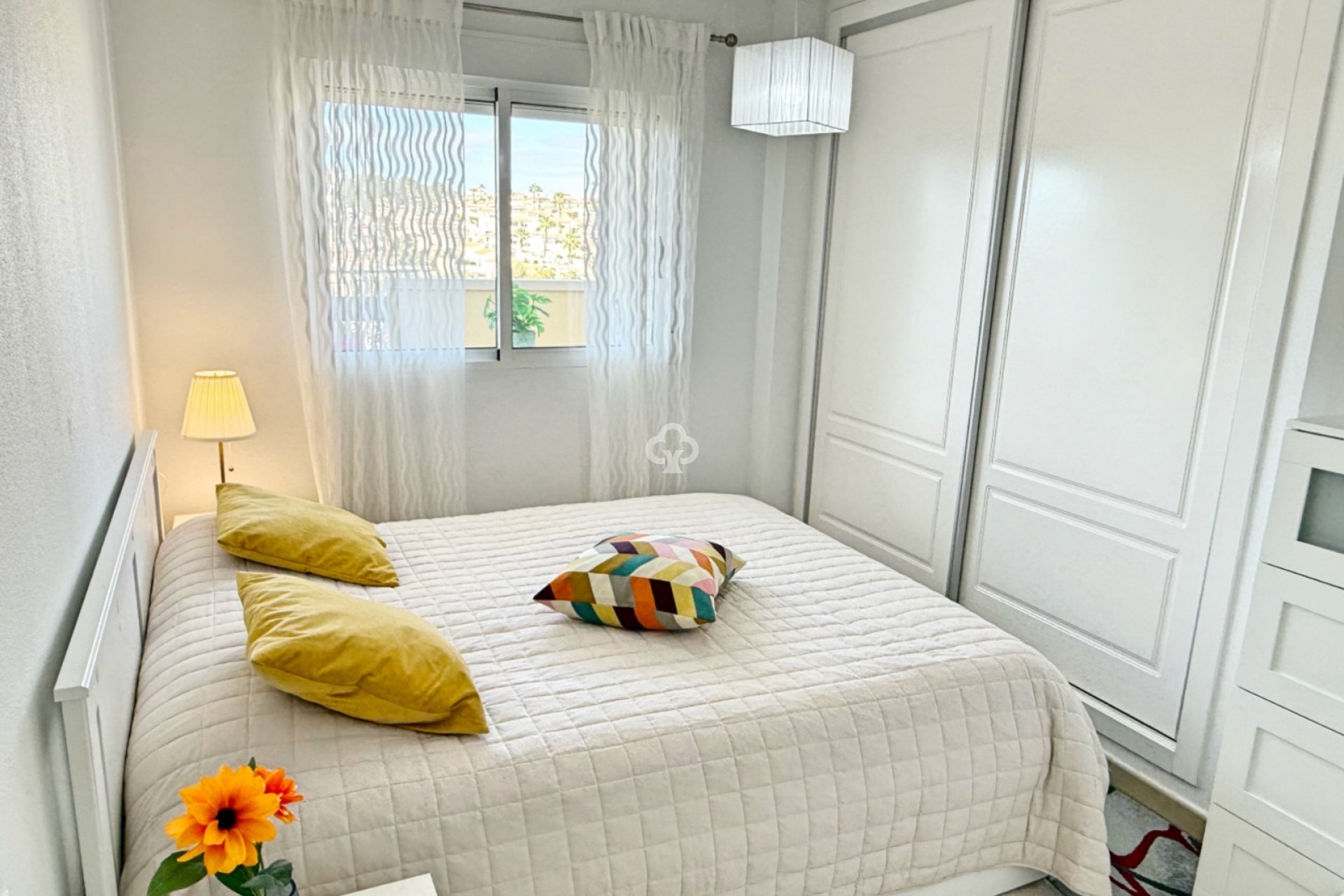 Återförsäljning - Lägenhet / lägenhet -
Orihuela Costa - Villamartín