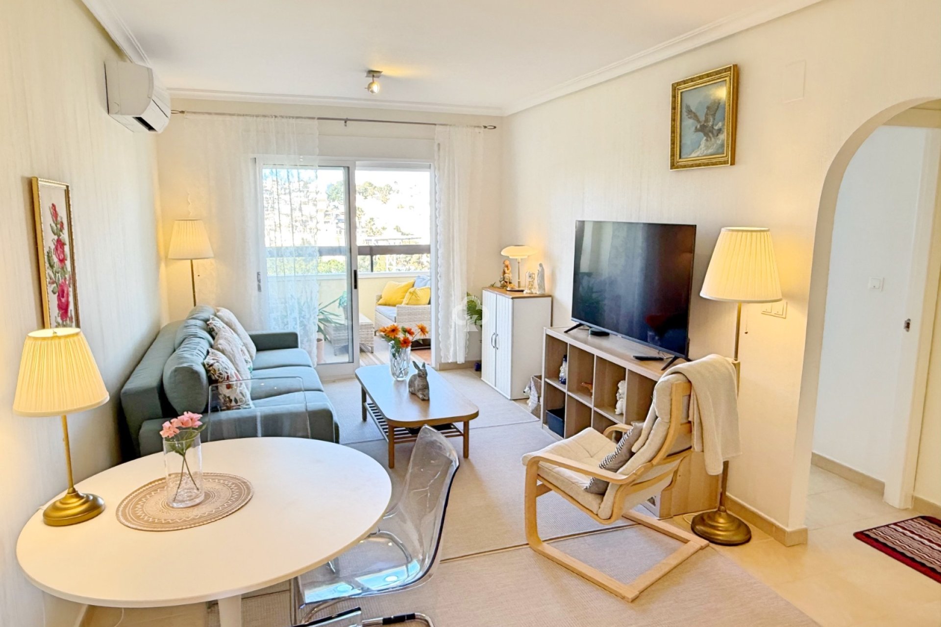 Återförsäljning - Lägenhet / lägenhet -
Orihuela Costa - Villamartín