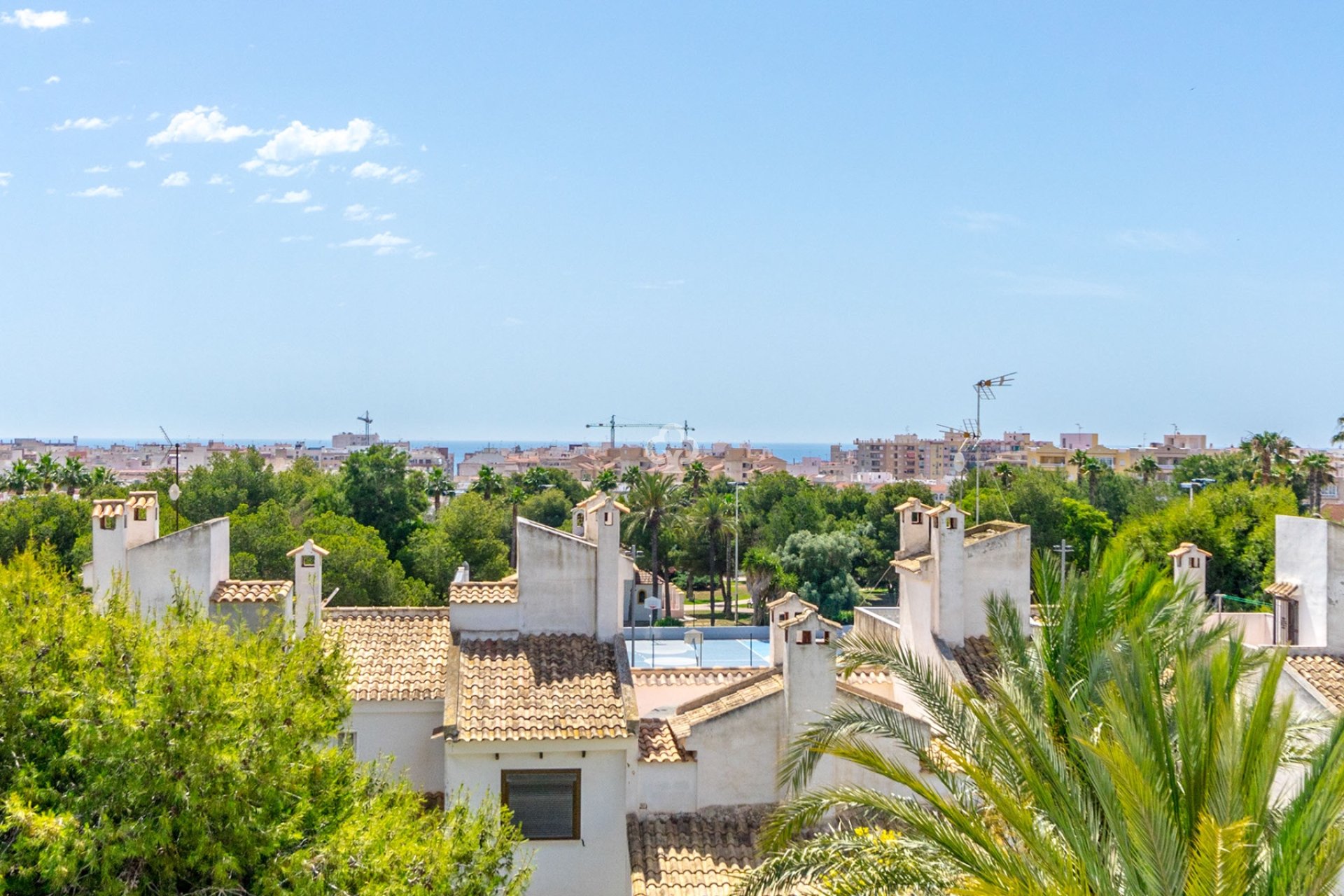 Återförsäljning - Lägenhet / lägenhet -
Torrevieja - Nueva Torrevieja - Aguas Nuevas