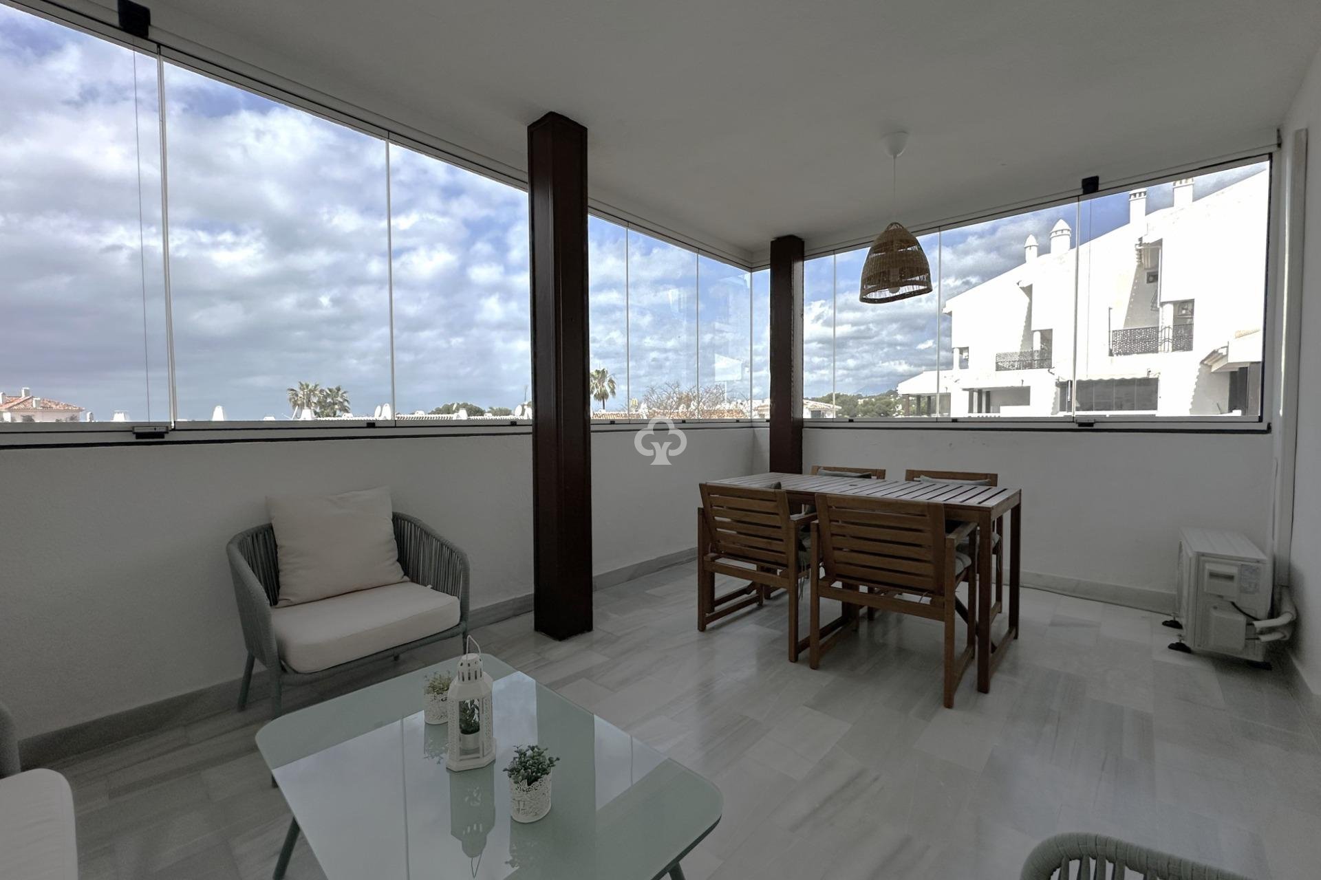 Återförsäljning - Lägenhet -
Mijas - Sitio de calahonda - atalaya