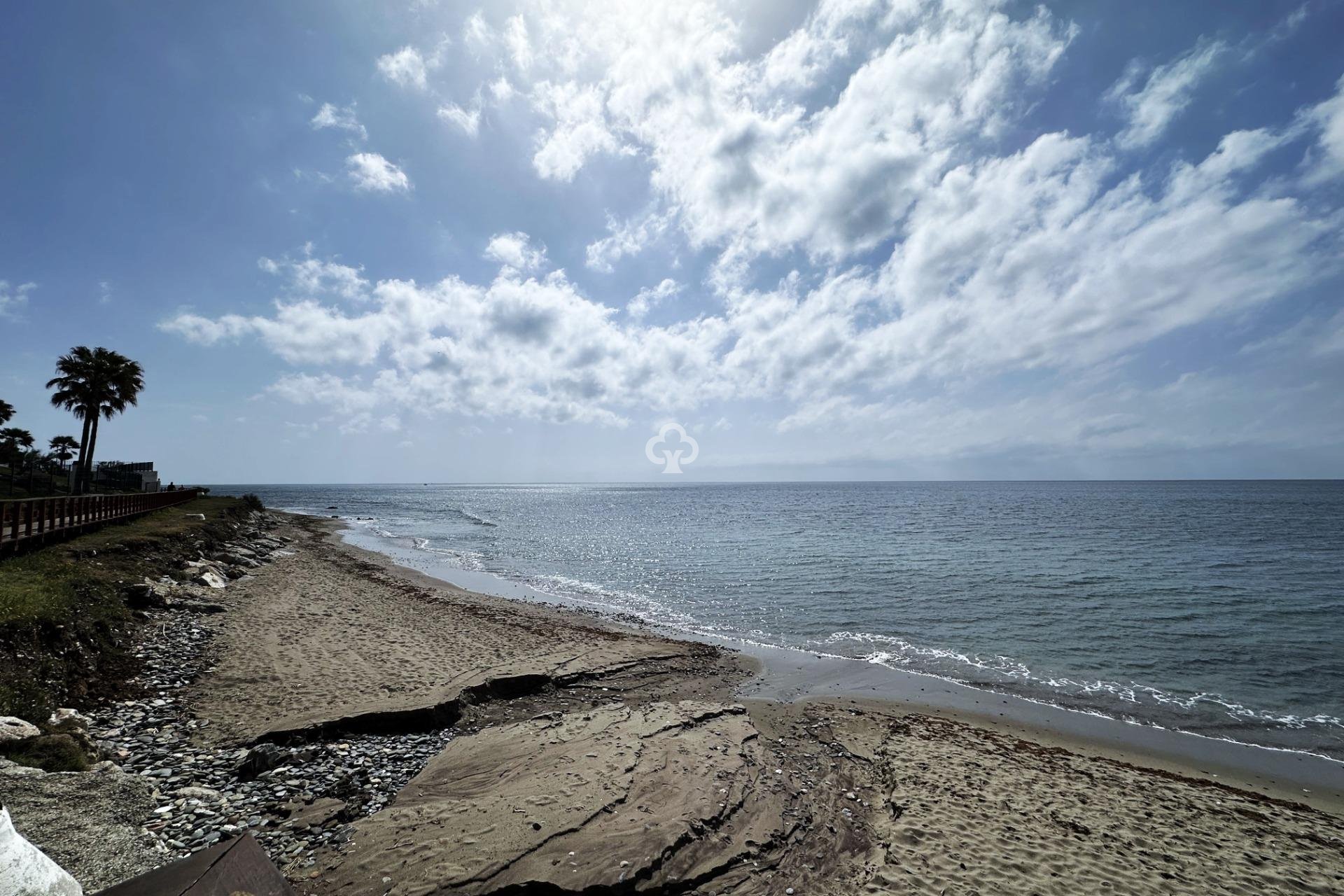 Återförsäljning - Lägenhet -
Mijas - Sitio de calahonda - atalaya