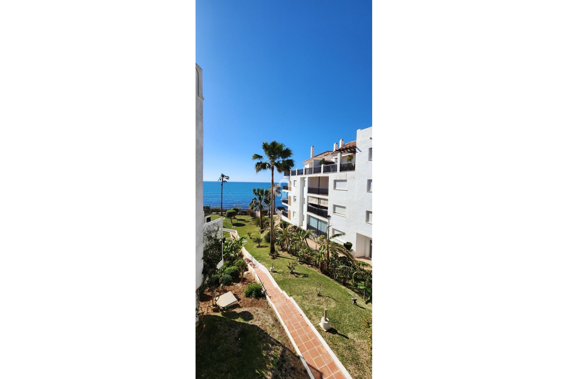 Återförsäljning - Lägenhet -
Mijas - Sitio de Calahonda