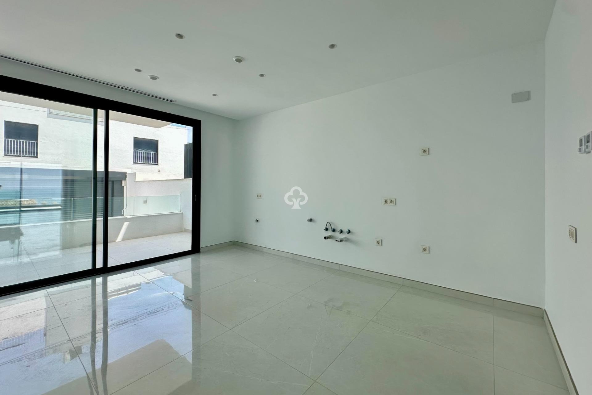 Återförsäljning - Parhus -
Fuengirola - Los Pacos