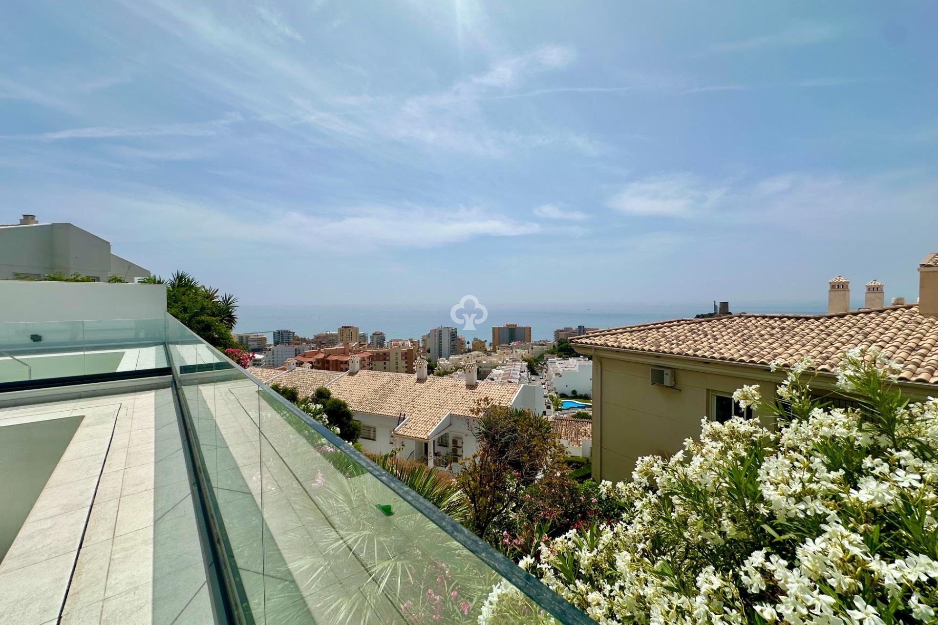 Återförsäljning - Parhus -
Fuengirola - Los Pacos