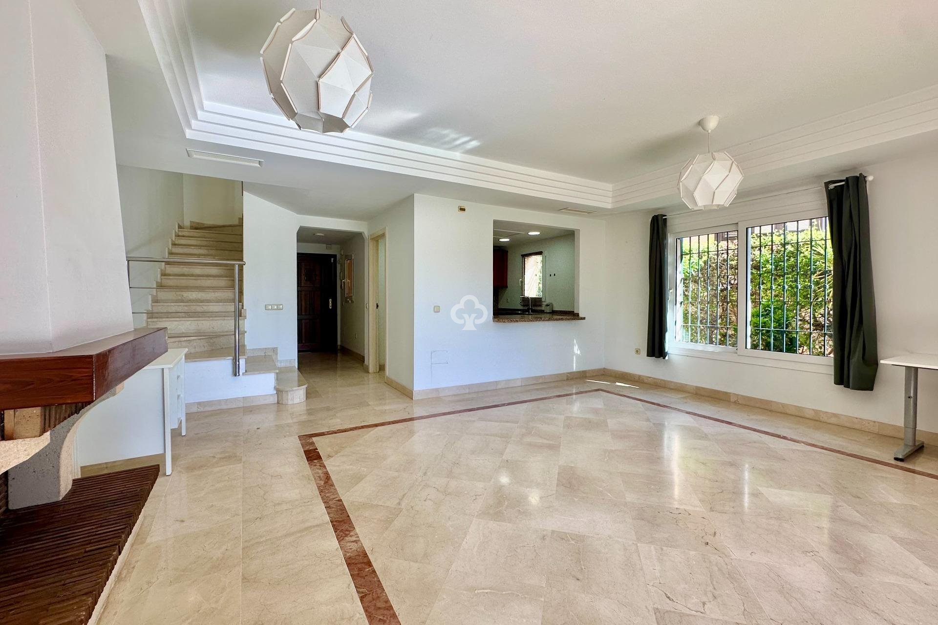 Återförsäljning - Parhus -
Mijas - Riviera del Sol