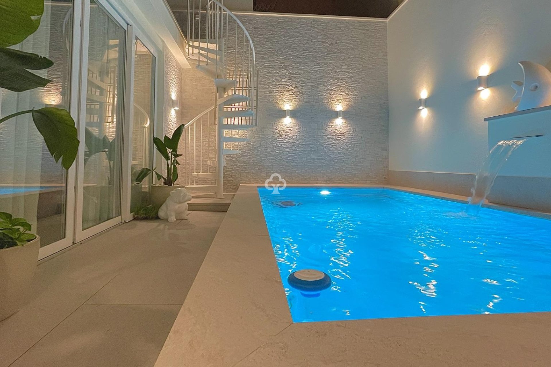 Återförsäljning - Radhus -
Fuengirola - 2ª Línea de playa