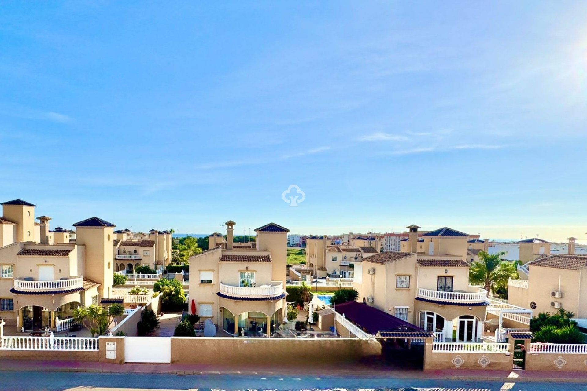 Återförsäljning - Radhus -
Orihuela Costa - Dehesa de campoamor