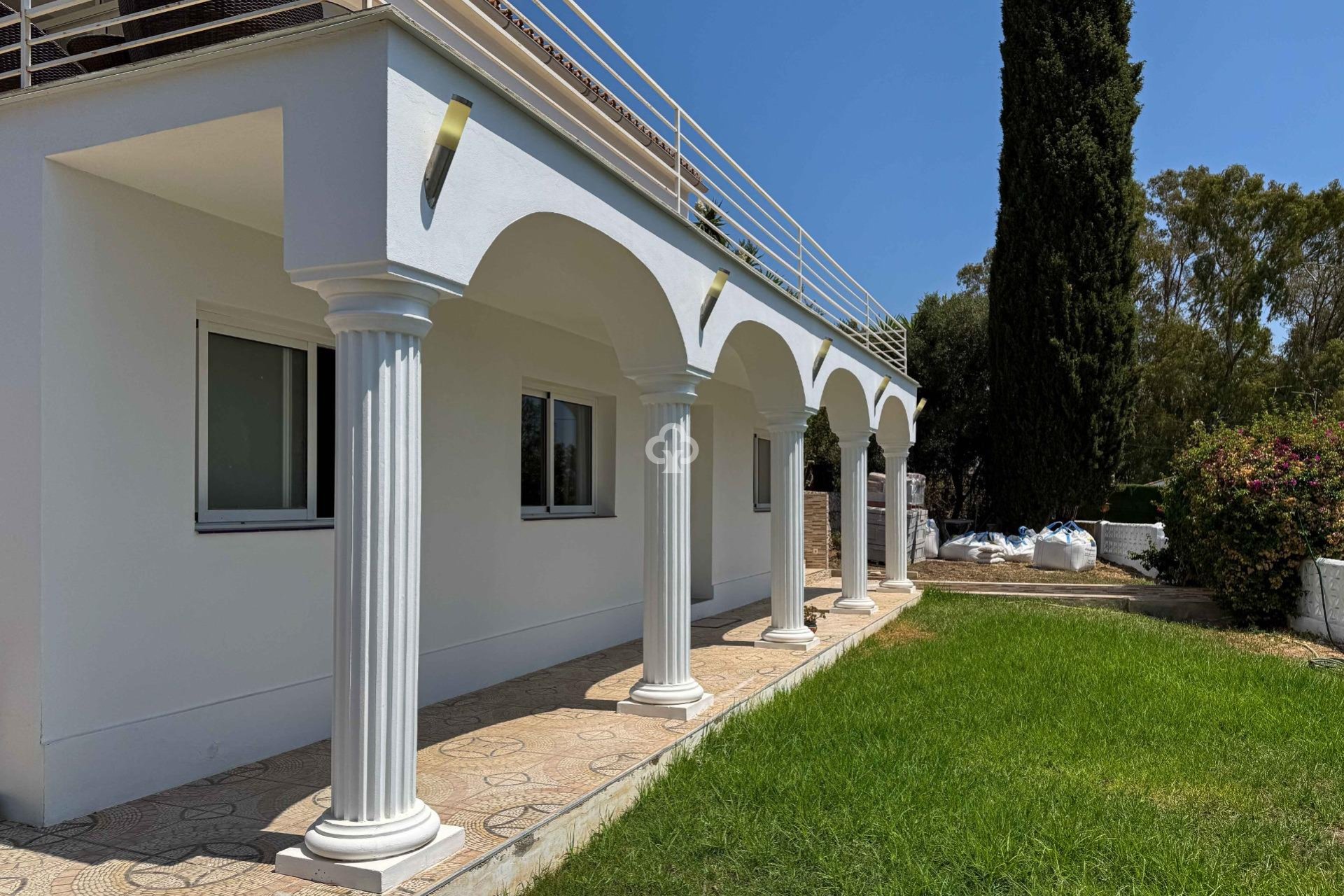 Återförsäljning - Villa -
Benalmádena - Torremuelle