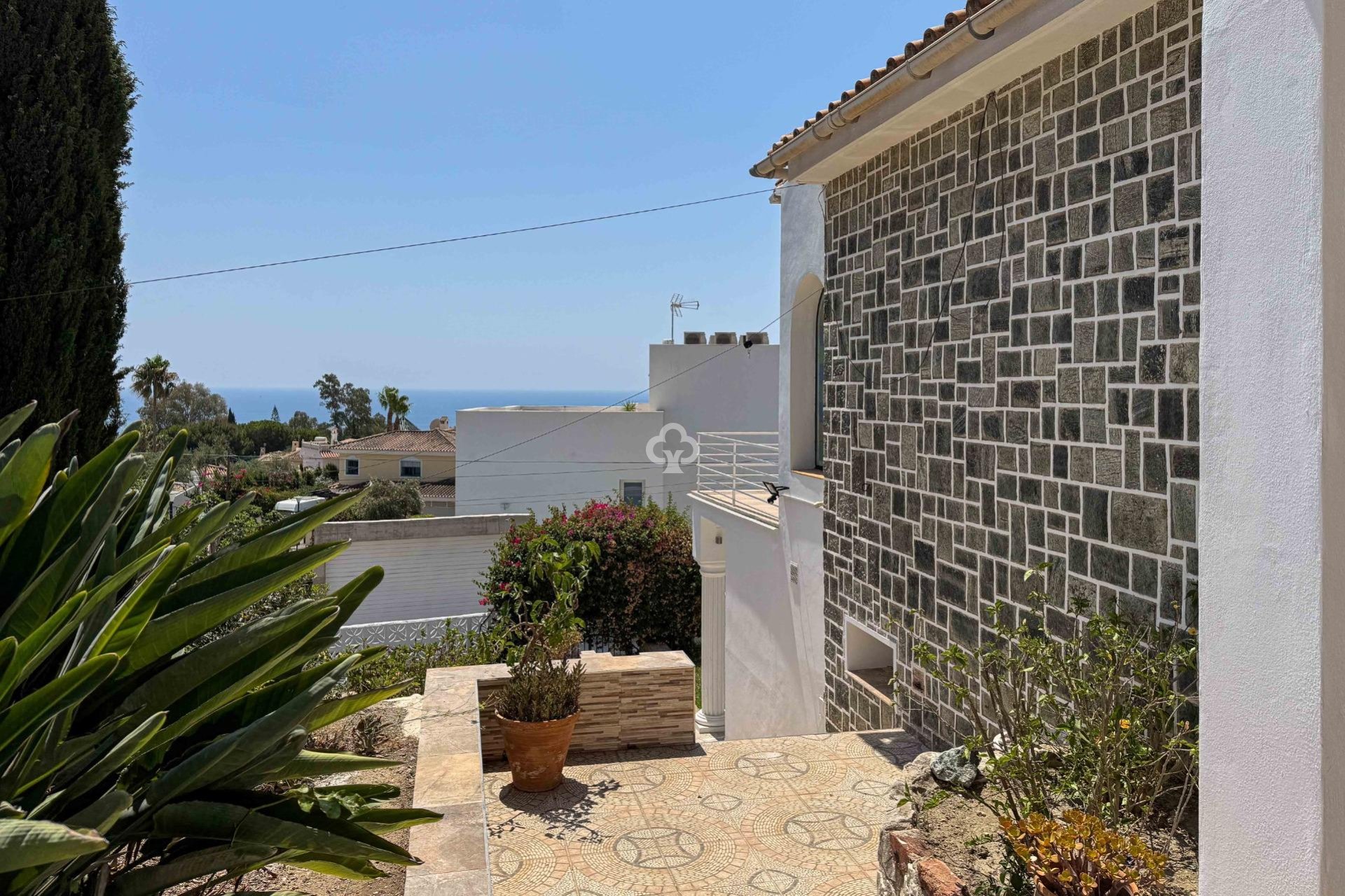 Återförsäljning - Villa -
Benalmádena - Torremuelle