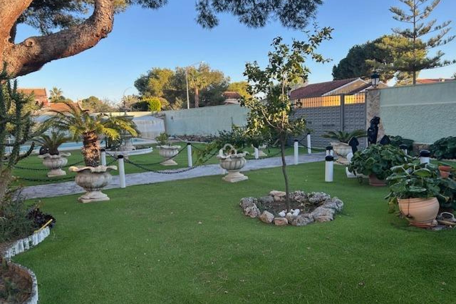 Återförsäljning - Villa -
Dehesa de campoamor - Campoamor
