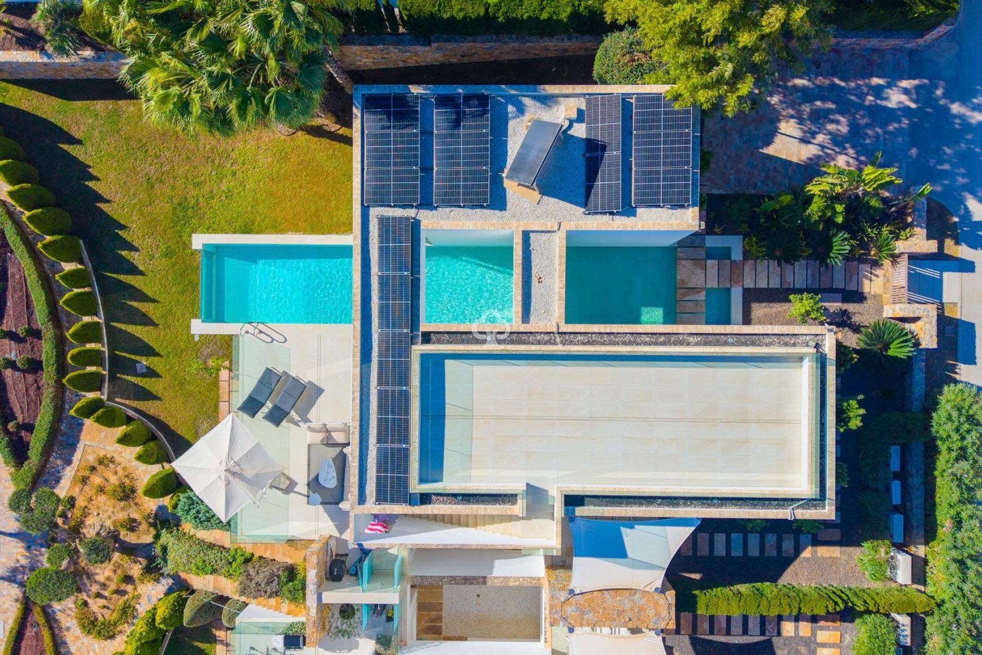 Återförsäljning - Villa -
Orihuela - 03189