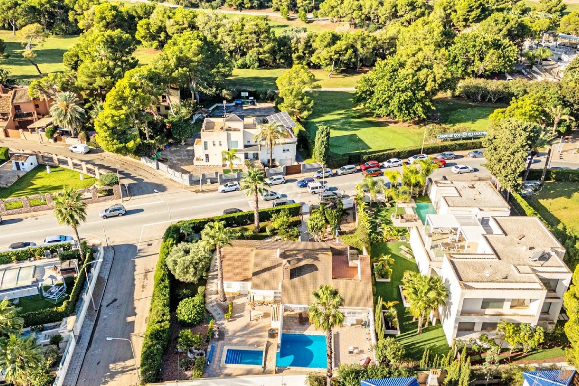 Återförsäljning - Villa -
Orihuela Costa - Villamartín