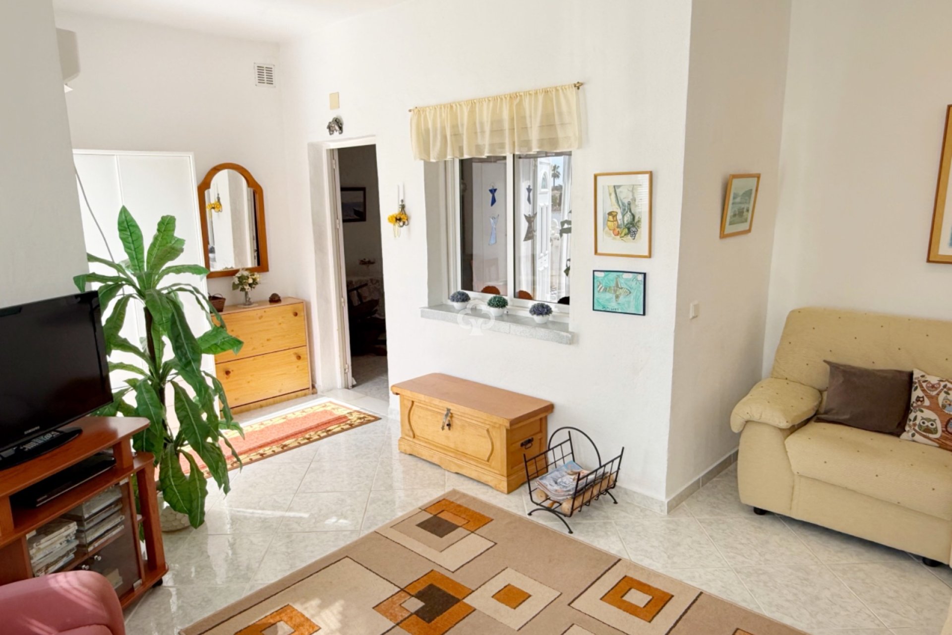 Återförsäljning - Villa -
Torrevieja - 03184