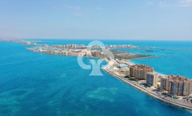 Áticos - Neue Gebäude - La Manga Del Mar Menor -
                Via Gran Vía de la Manga s/n