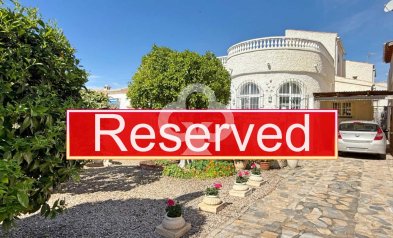 Detached villa - Resale - Torrevieja -
                03184