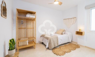 Huoneisto - Jälleenmyynti -
            Fuengirola - Sp200-2548