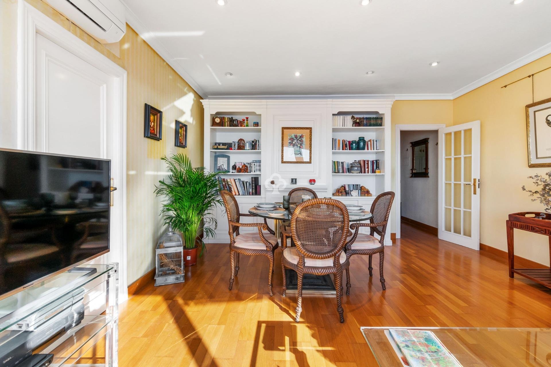 Jälleenmyynti - Apartment -
Torrevieja - Centro - Muelle Pesquero