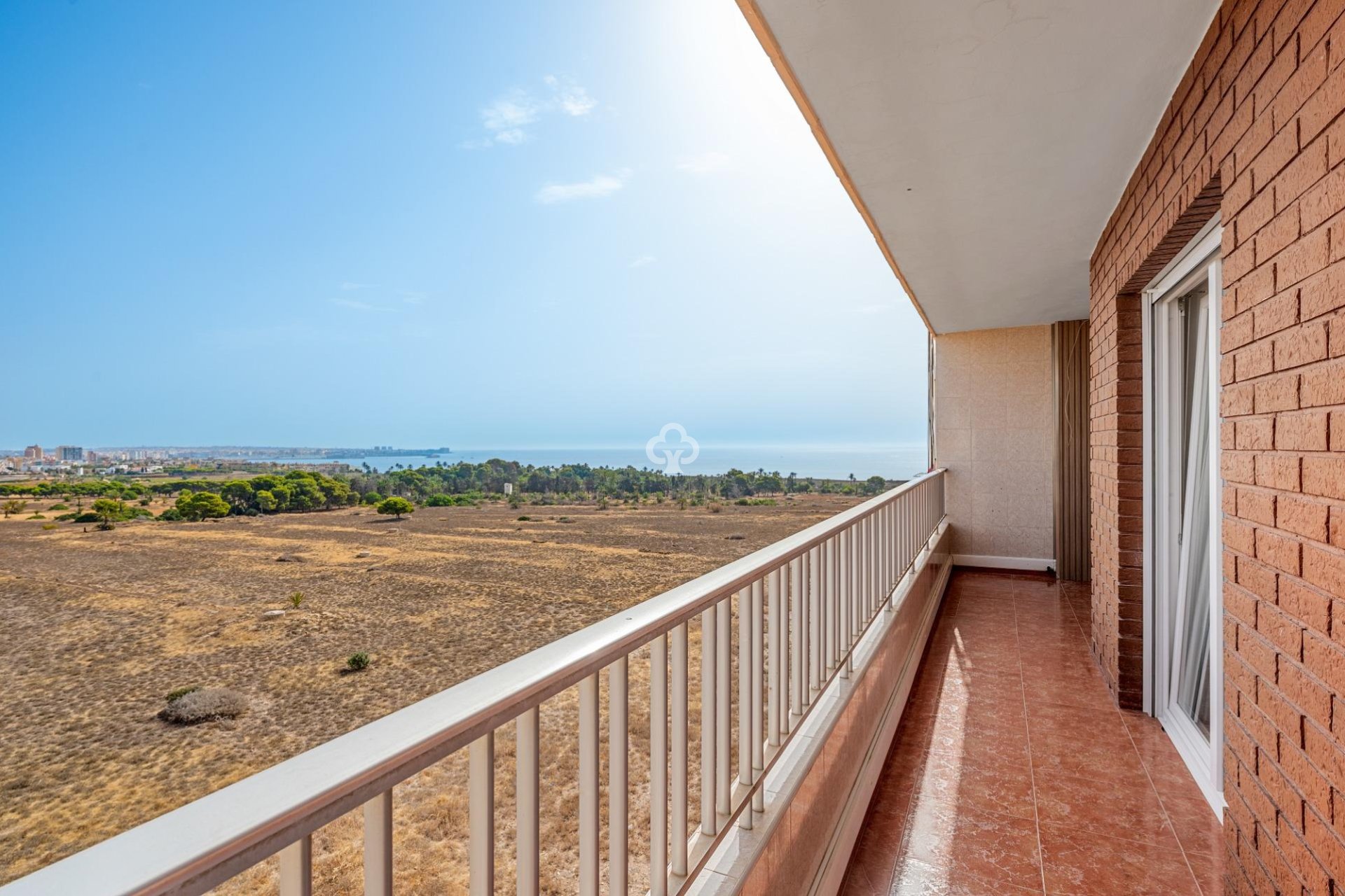 Jälleenmyynti - Apartment -
Torrevieja - Punta Prima