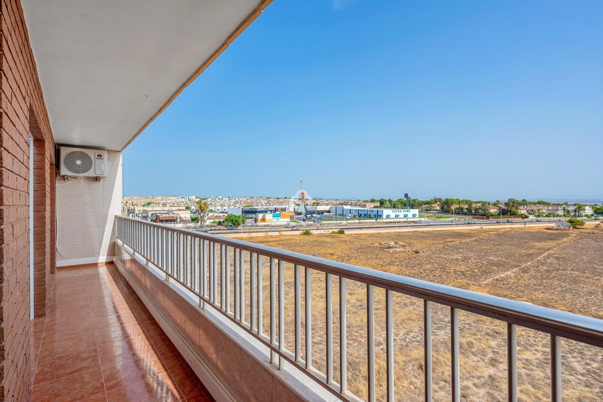 Jälleenmyynti - Apartment -
Torrevieja - Punta Prima