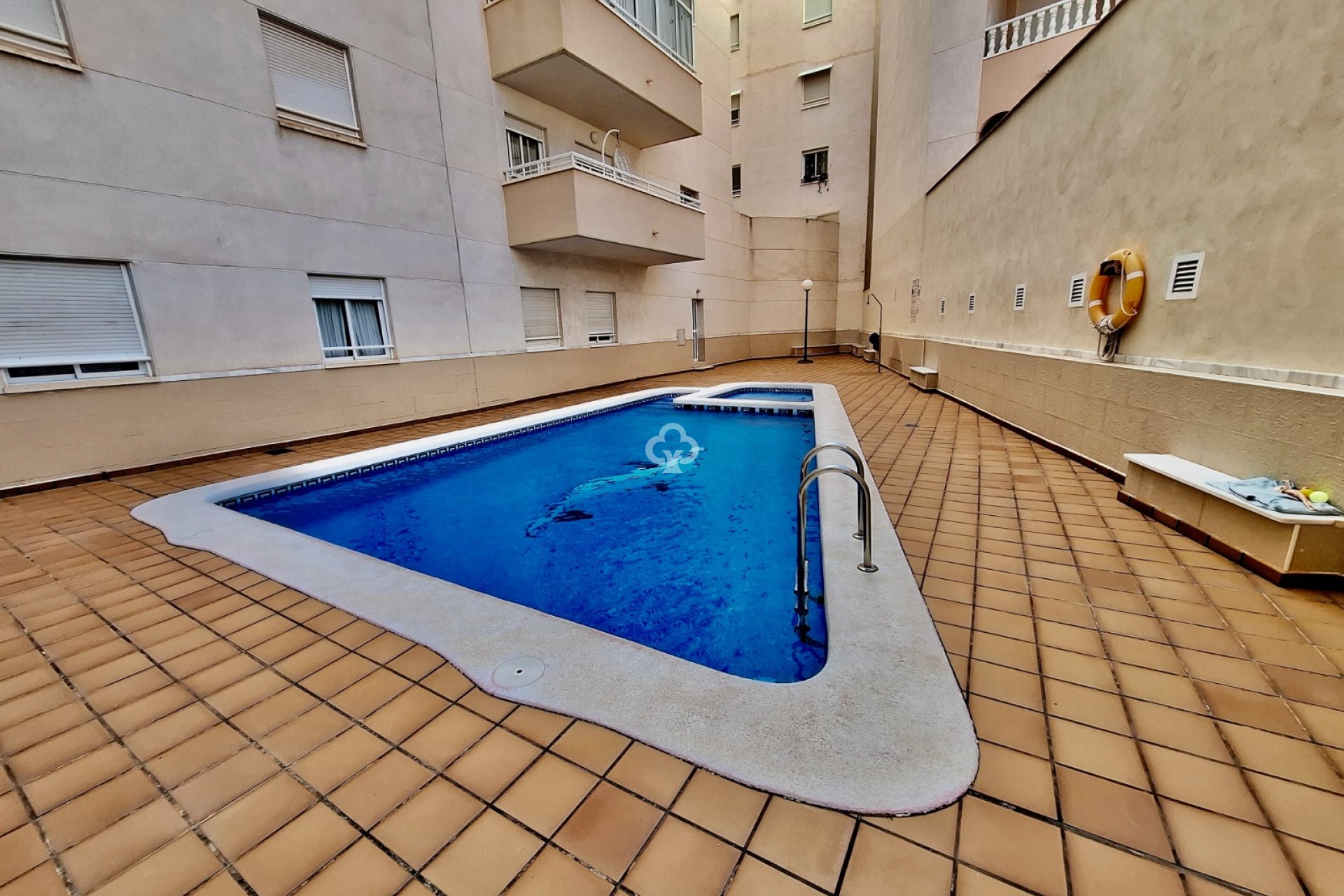 Jälleenmyynti - Asunto / huoneisto -
Torrevieja - Centro