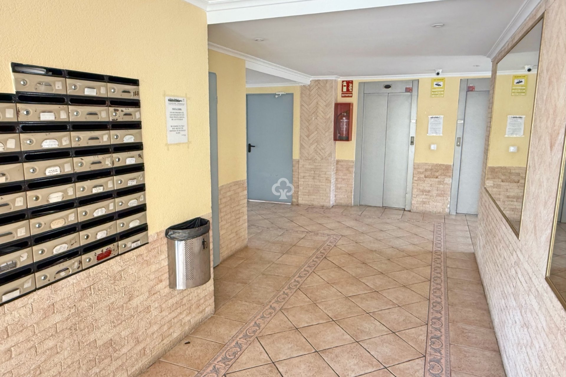 Jälleenmyynti - Asunto / huoneisto -
Torrevieja - Centro
