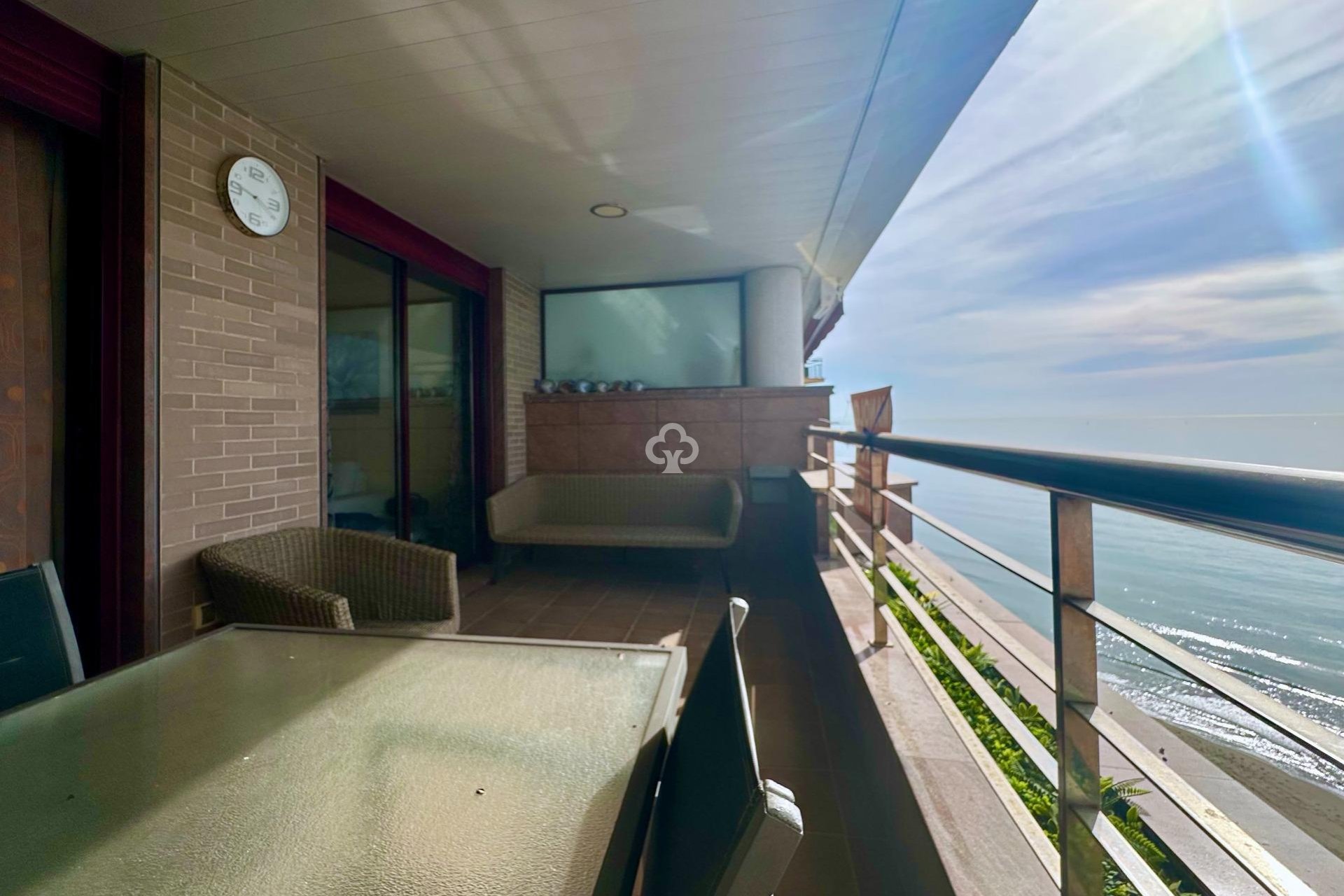 Jälleenmyynti - Ático Dúplex -
Fuengirola - Carvajal