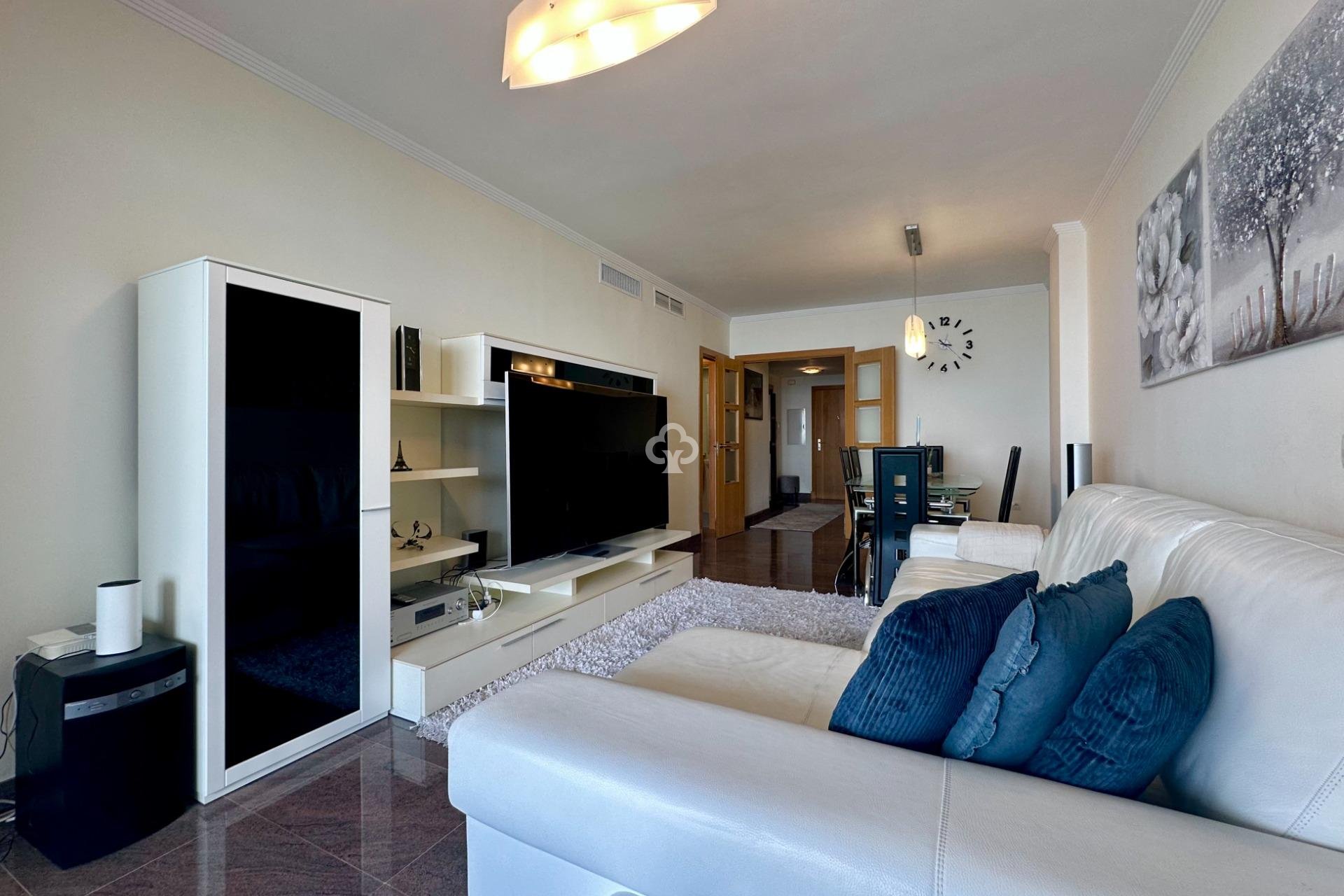 Jälleenmyynti - Ático Dúplex -
Fuengirola - Carvajal