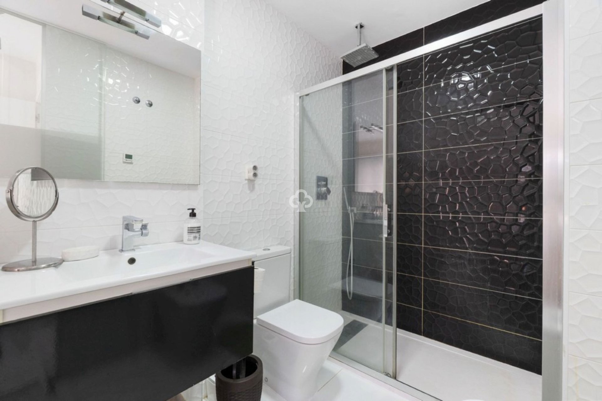 Jälleenmyynti - Bungalow -
Orihuela Costa - Los Altos