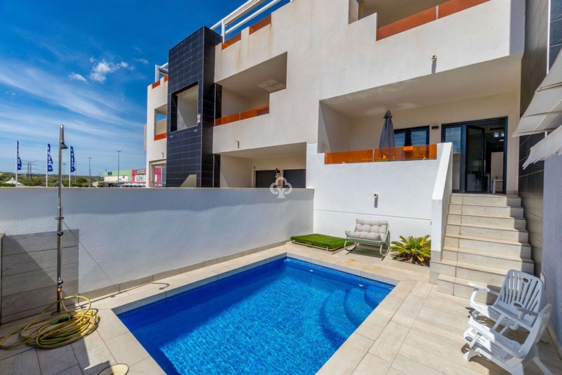 Jälleenmyynti - Bungalow -
Orihuela Costa - Los Altos