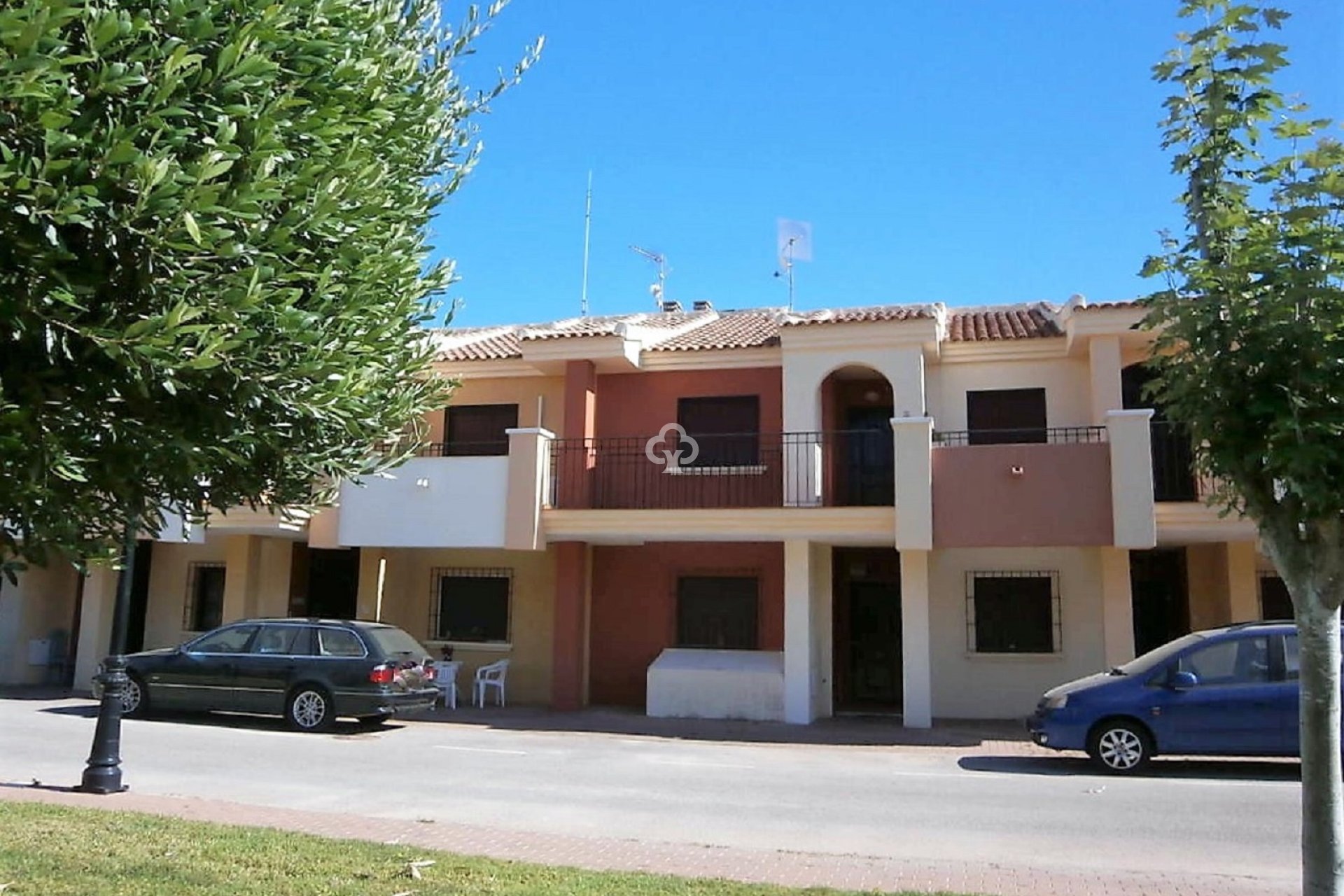 Jälleenmyynti - Bungalow -
Torrevieja - La Siesta - El Salado -  Torreta