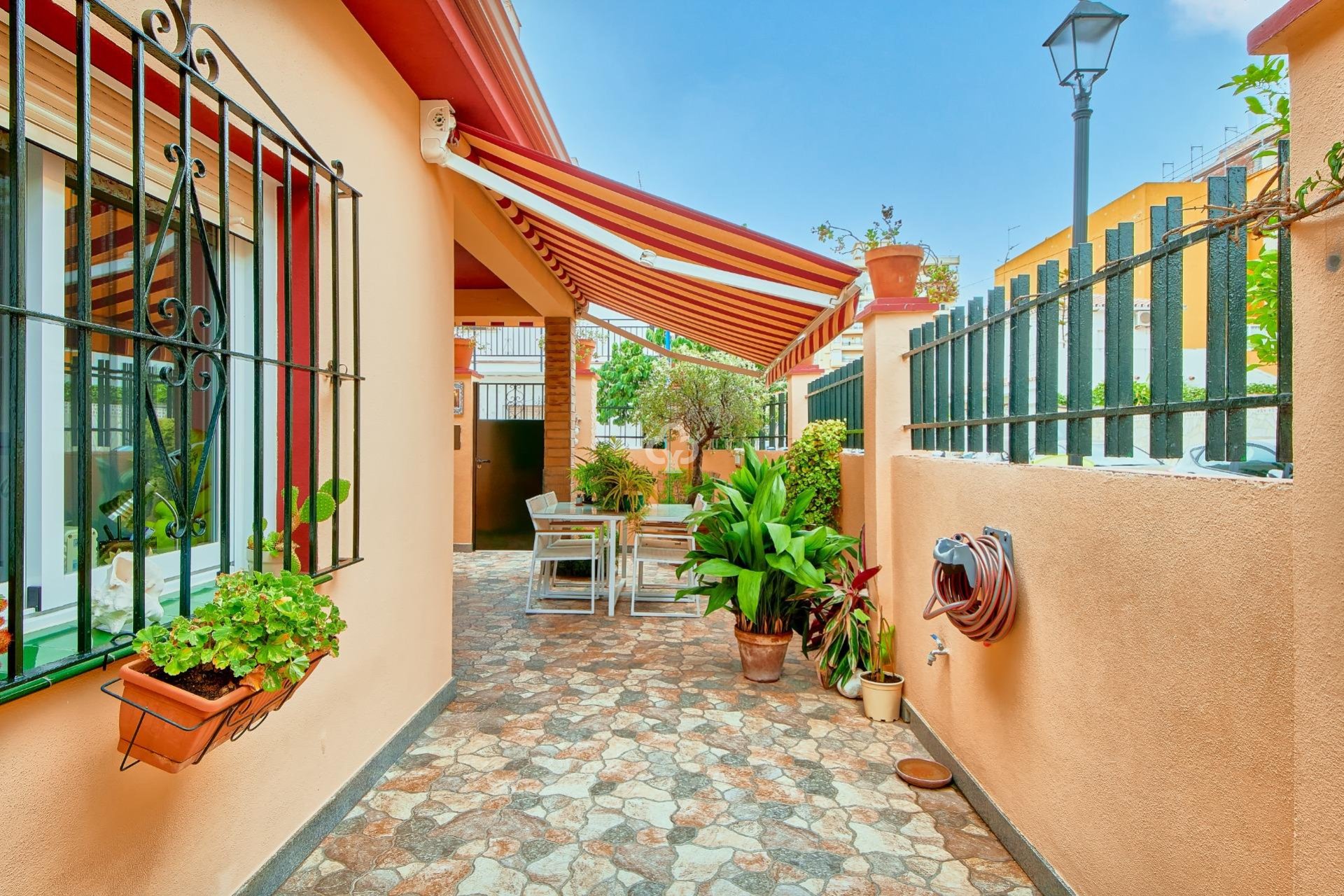 Jälleenmyynti - Casa -
Fuengirola - Los Boliches